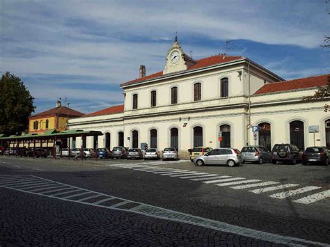 trav ivrea|Trains To & From Ivrea